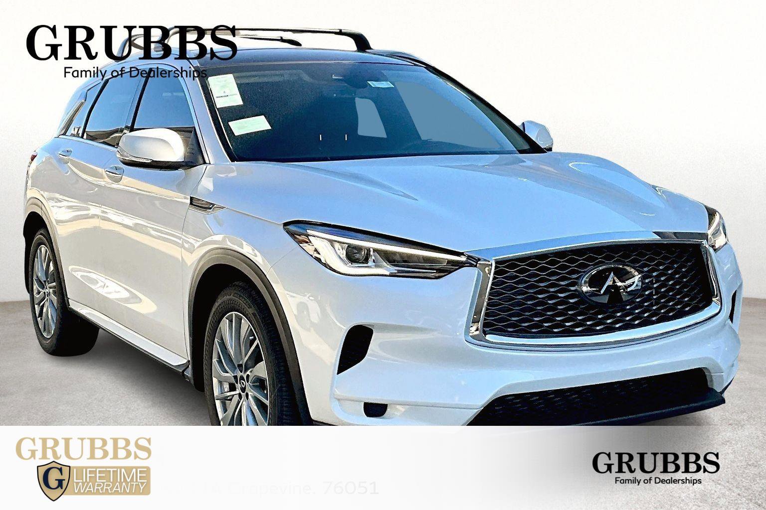 New 2025 INFINITI QX50 Luxe image 1