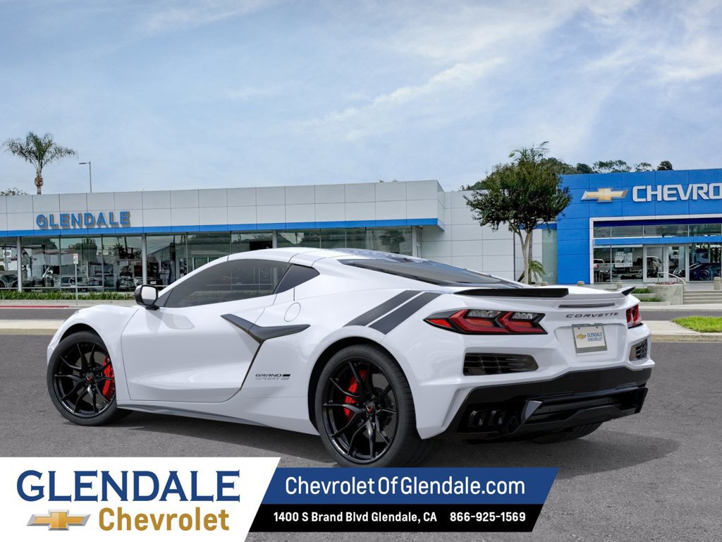 New 2027 Chevrolet Corvette Grand Sport w/ Z52 Sport Performance Package RWD image 3
