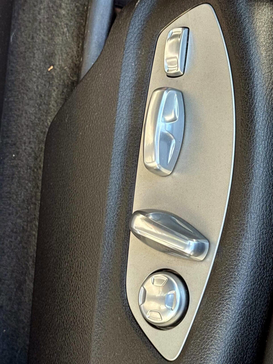 Used 2017 Porsche Macan image 17