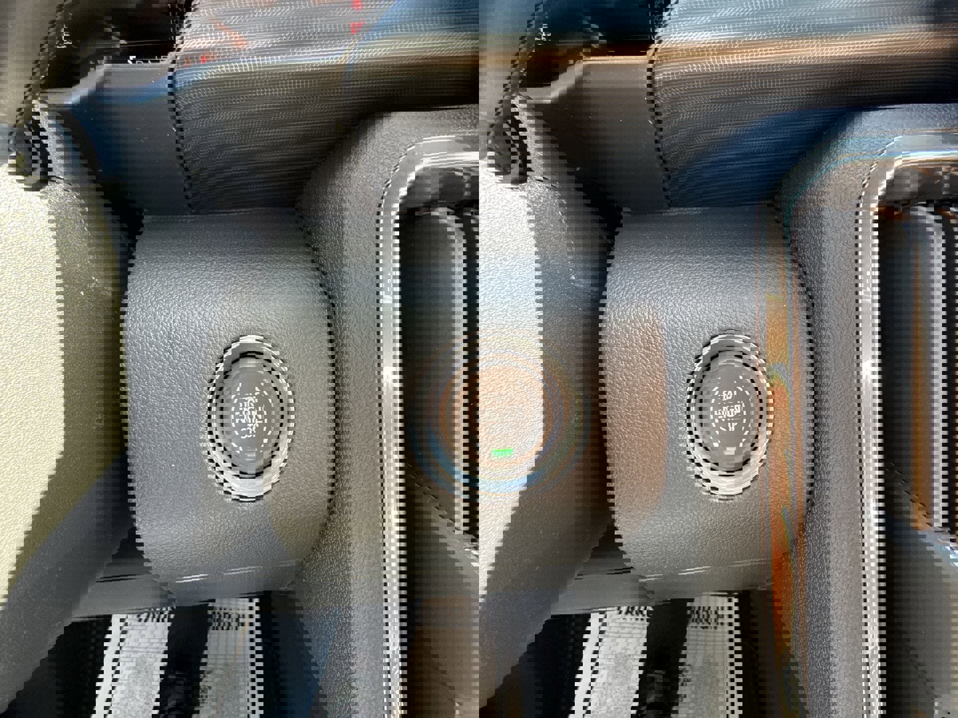 New 2025 GMC Acadia Elevation w/ Super Cruise Package image 17