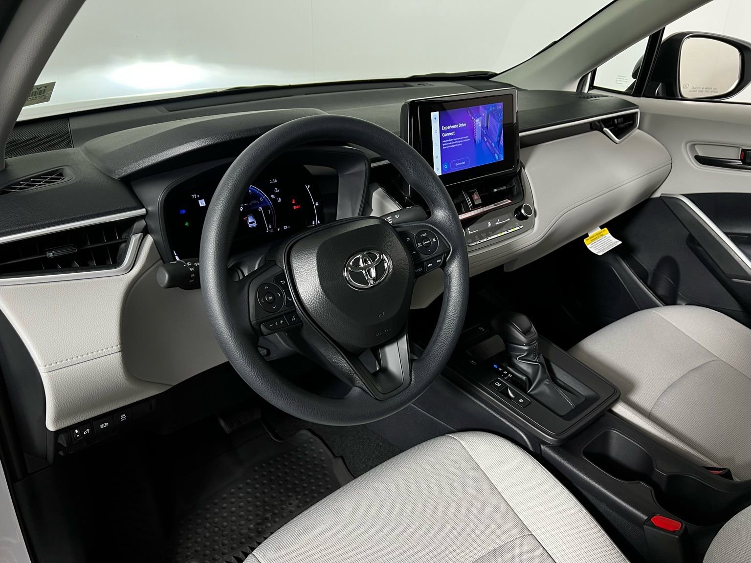 New 2026 Toyota Corolla Cross L image 9