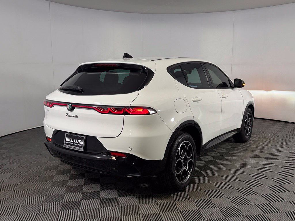 Used 2025 Alfa Romeo Tonale AWD/4WD image 7