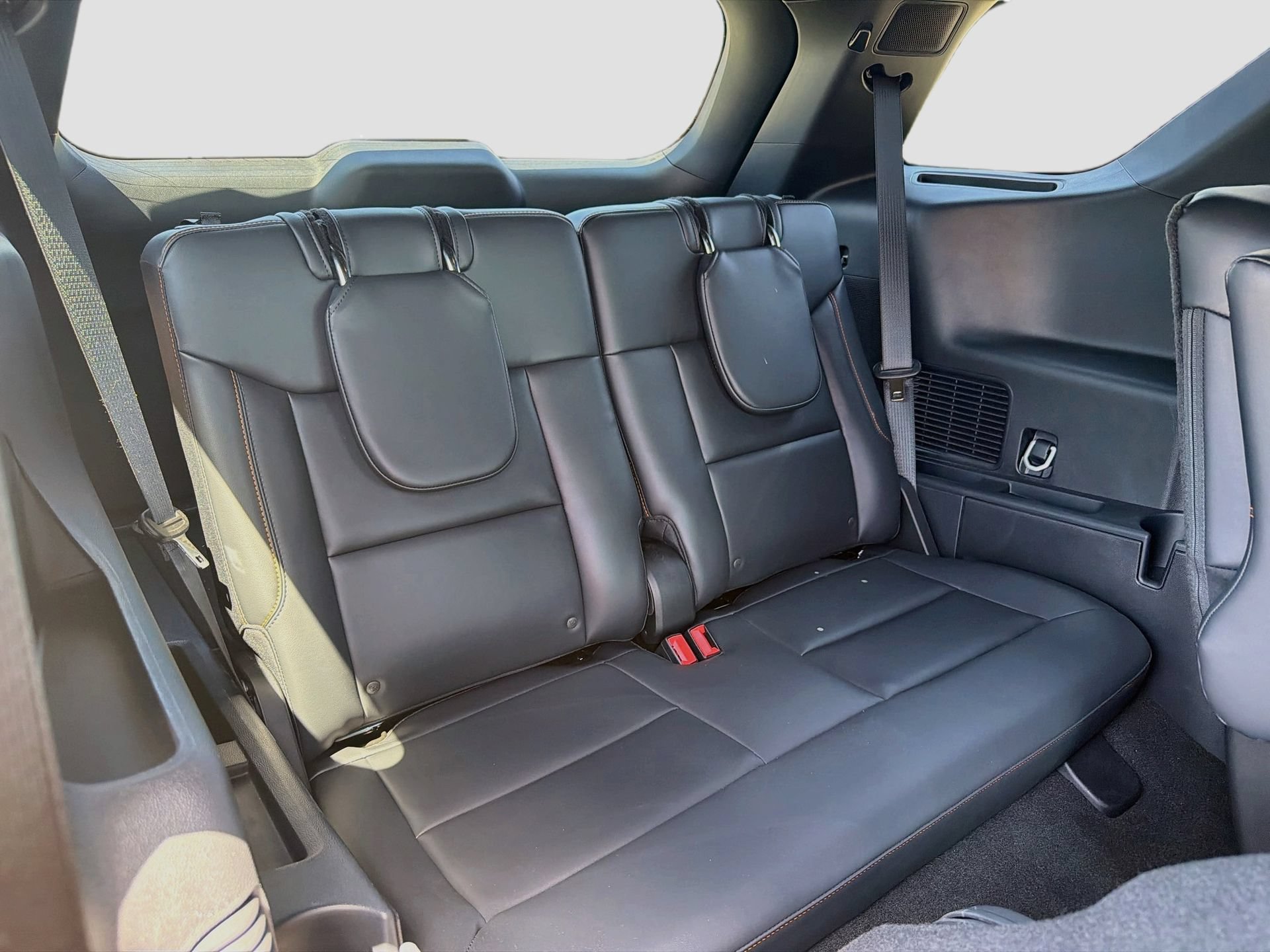 Used 2026 Ford Explorer Tremor w/ Tremor Ultimate Package AWD/4WD image 34