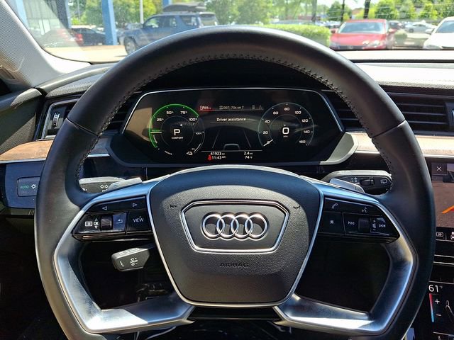 Used 2019 Audi e-tron Premium Plus AWD/4WD image 23