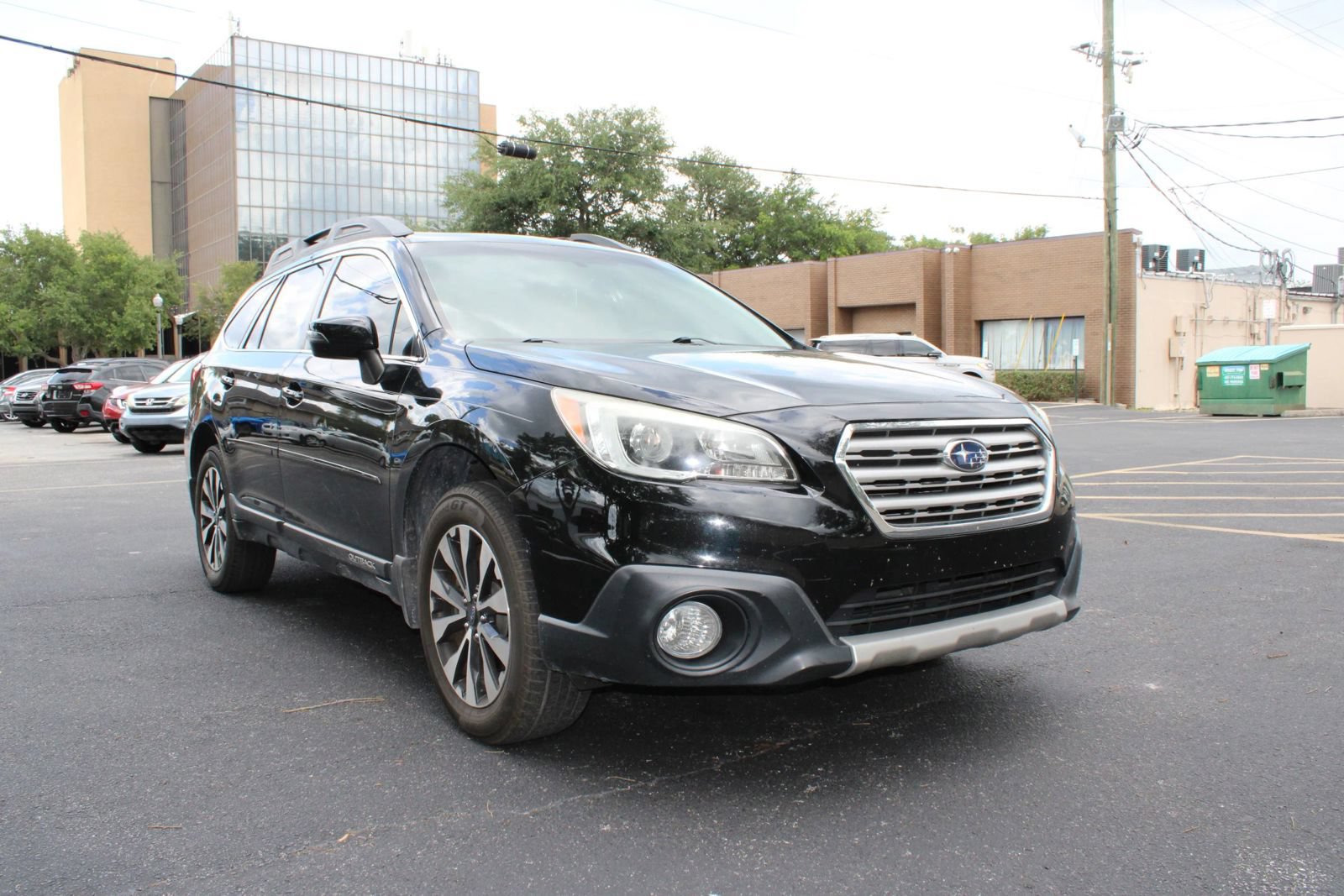 Used 2016 Subaru Outback 2.5i Limited AWD/4WD image 13