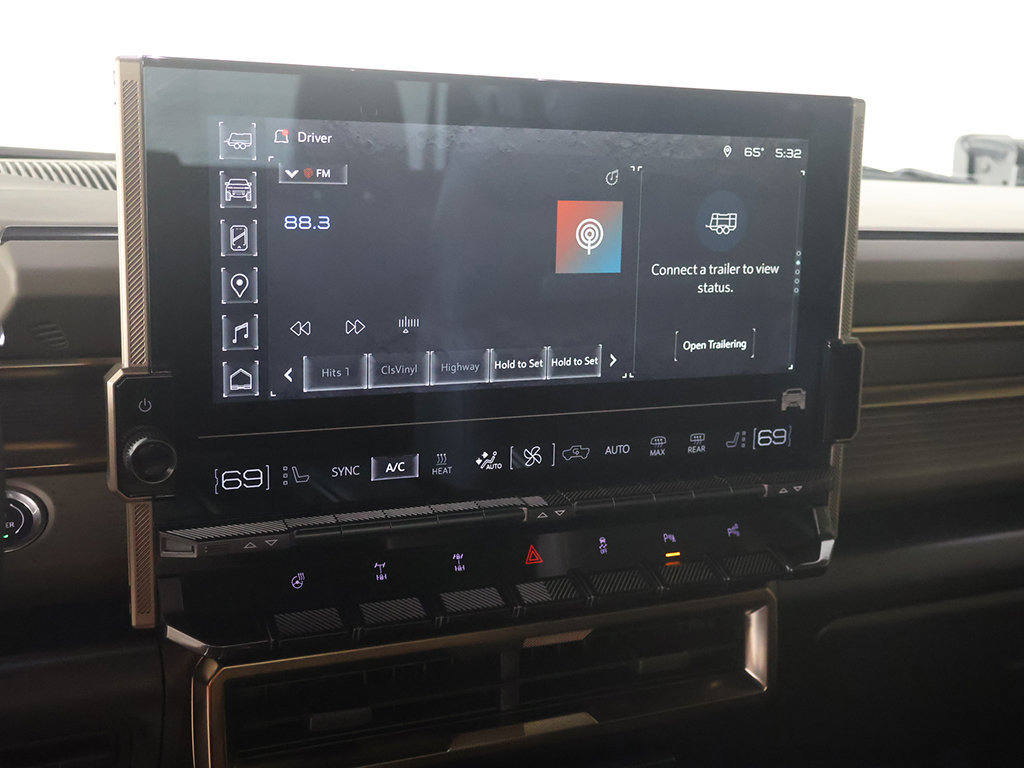 Used 2024 GMC Hummer EV 3X w/ Battery Pack, 24 Module Pack AWD/4WD image 44