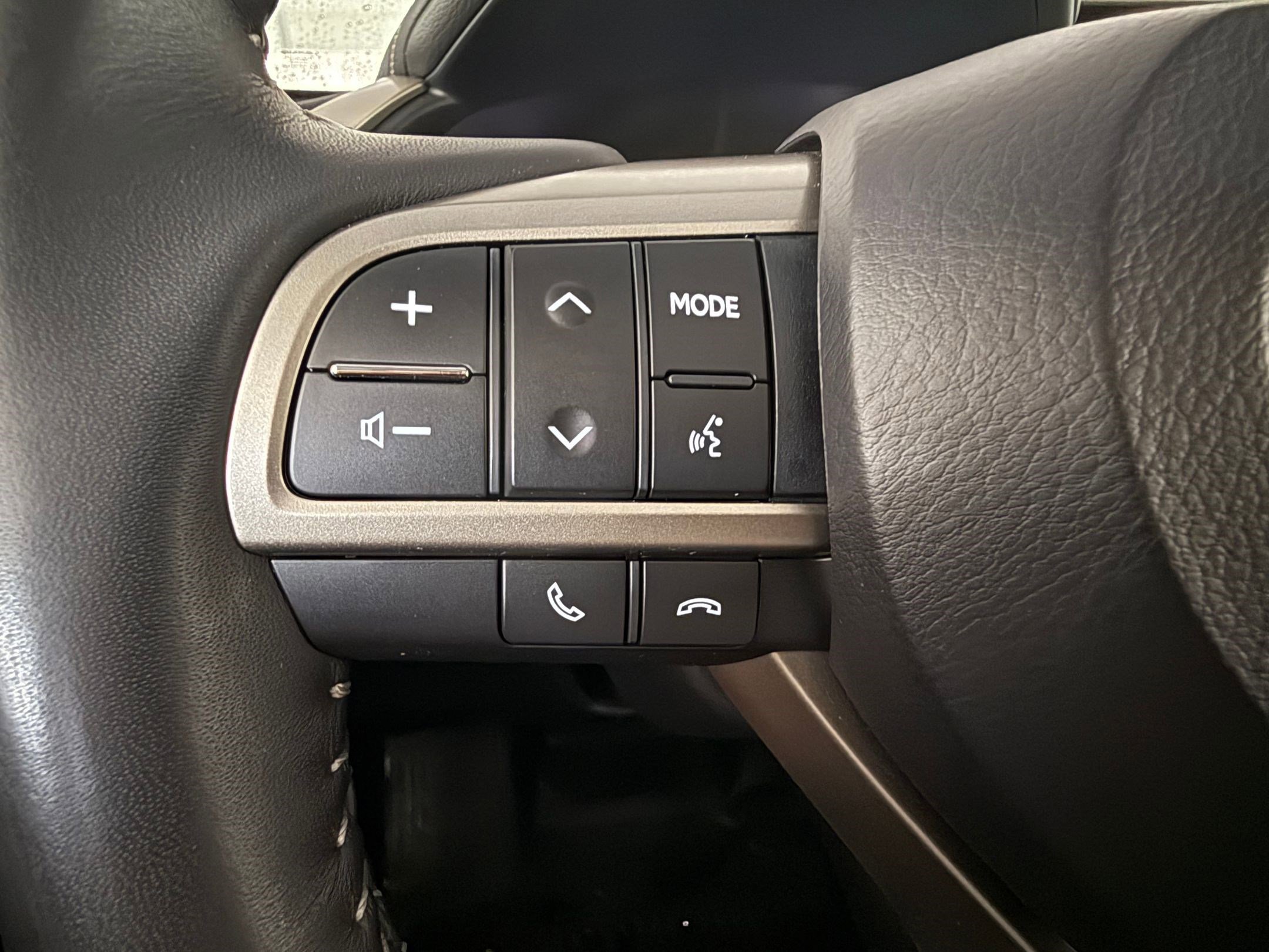 Used 2019 Lexus RX 450h AWD w/ Navigation Package image 14