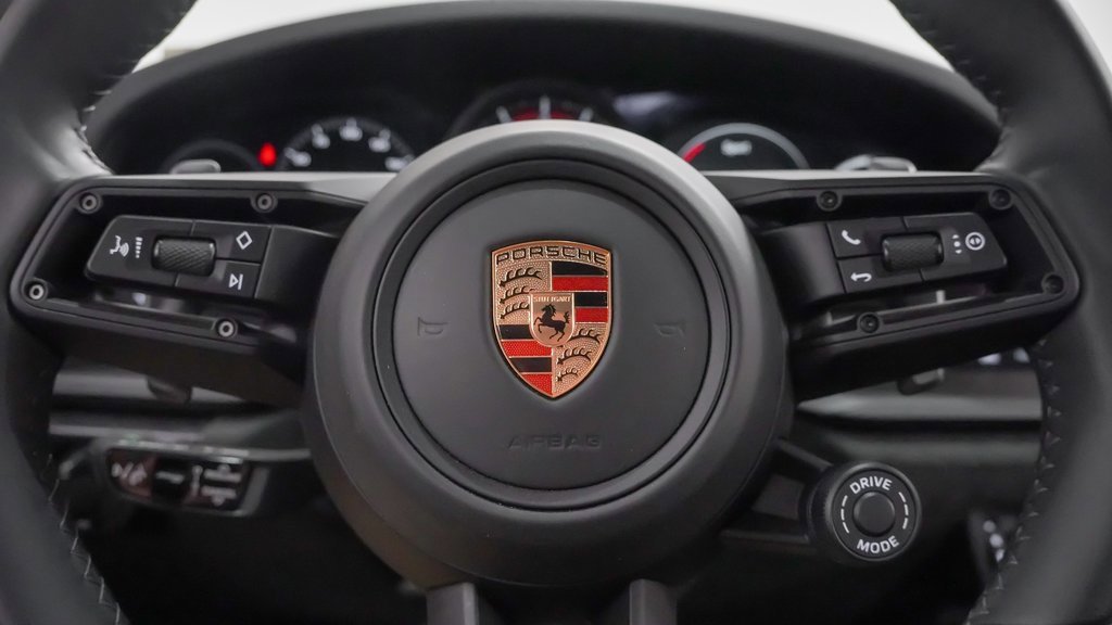Used 2022 Porsche 911 Carrera GTS image 25