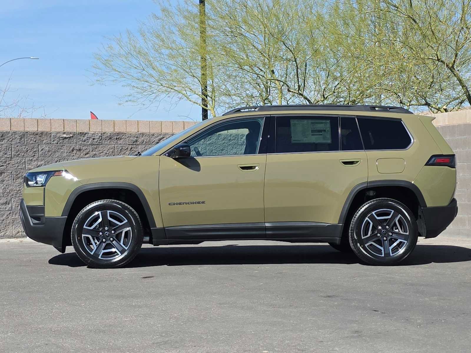 New 2026 Jeep Cherokee Laredo AWD/4WD image 11