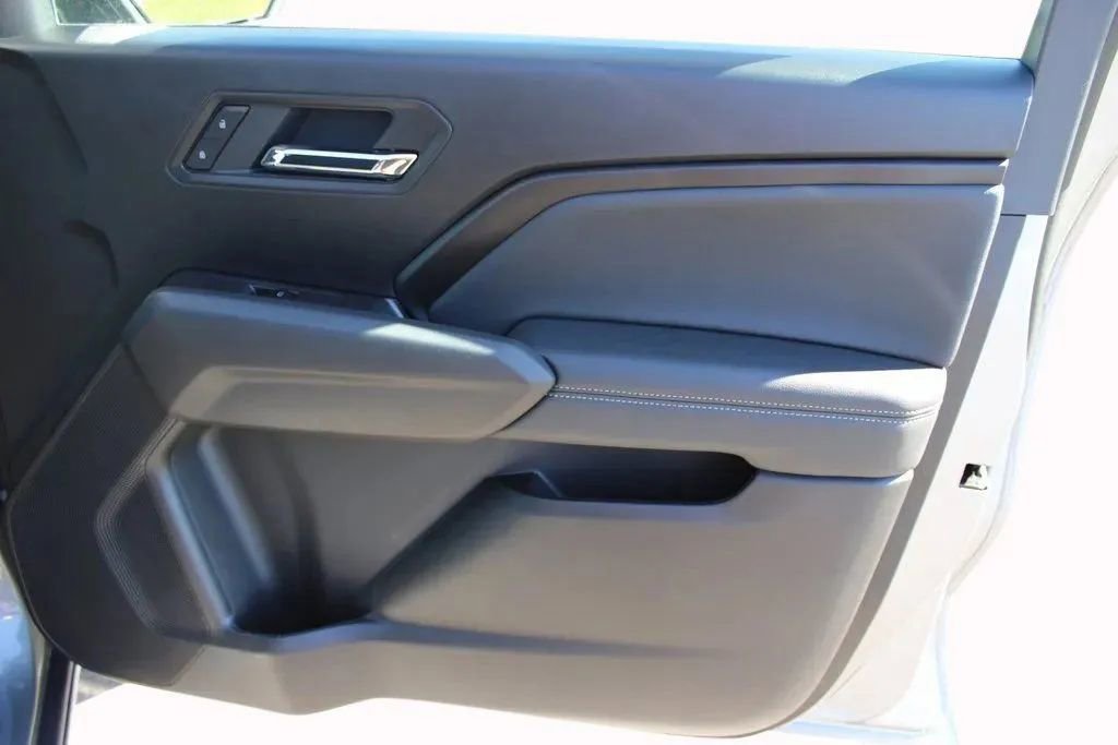 New 2026 GMC Canyon Elevation image 18