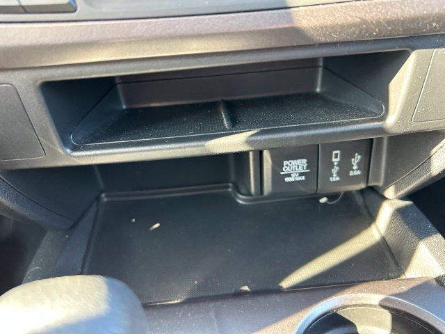 Used 2017 Honda Pilot EX image 16