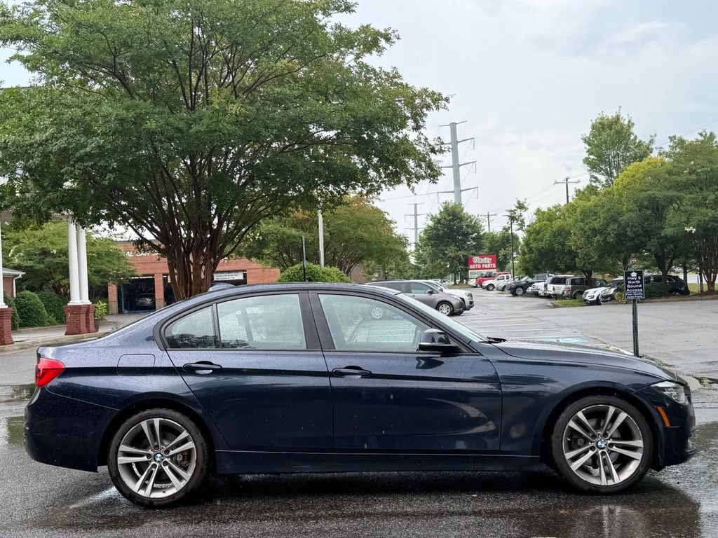 Used 2016 BMW 328i xDrive Sedan AWD/4WD image 6