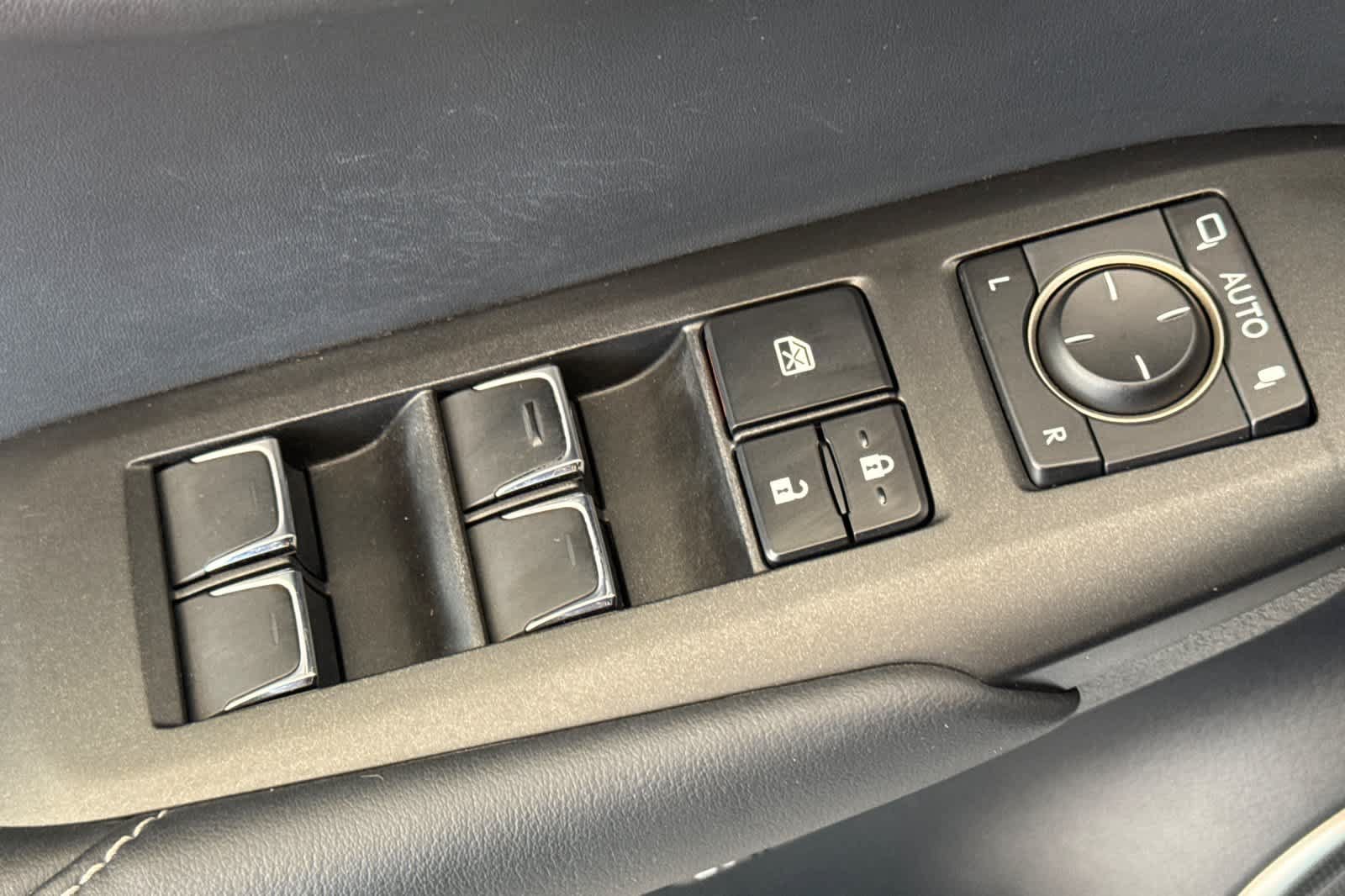 Used 2019 Lexus NX 300 F Sport w/ F Sport Premium Package FWD image 13