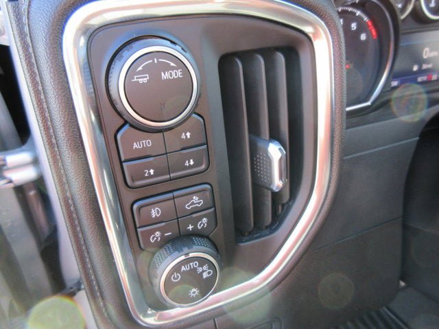 Used 2022 Chevrolet Silverado 3500 LT w/ Convenience Package AWD/4WD image 12