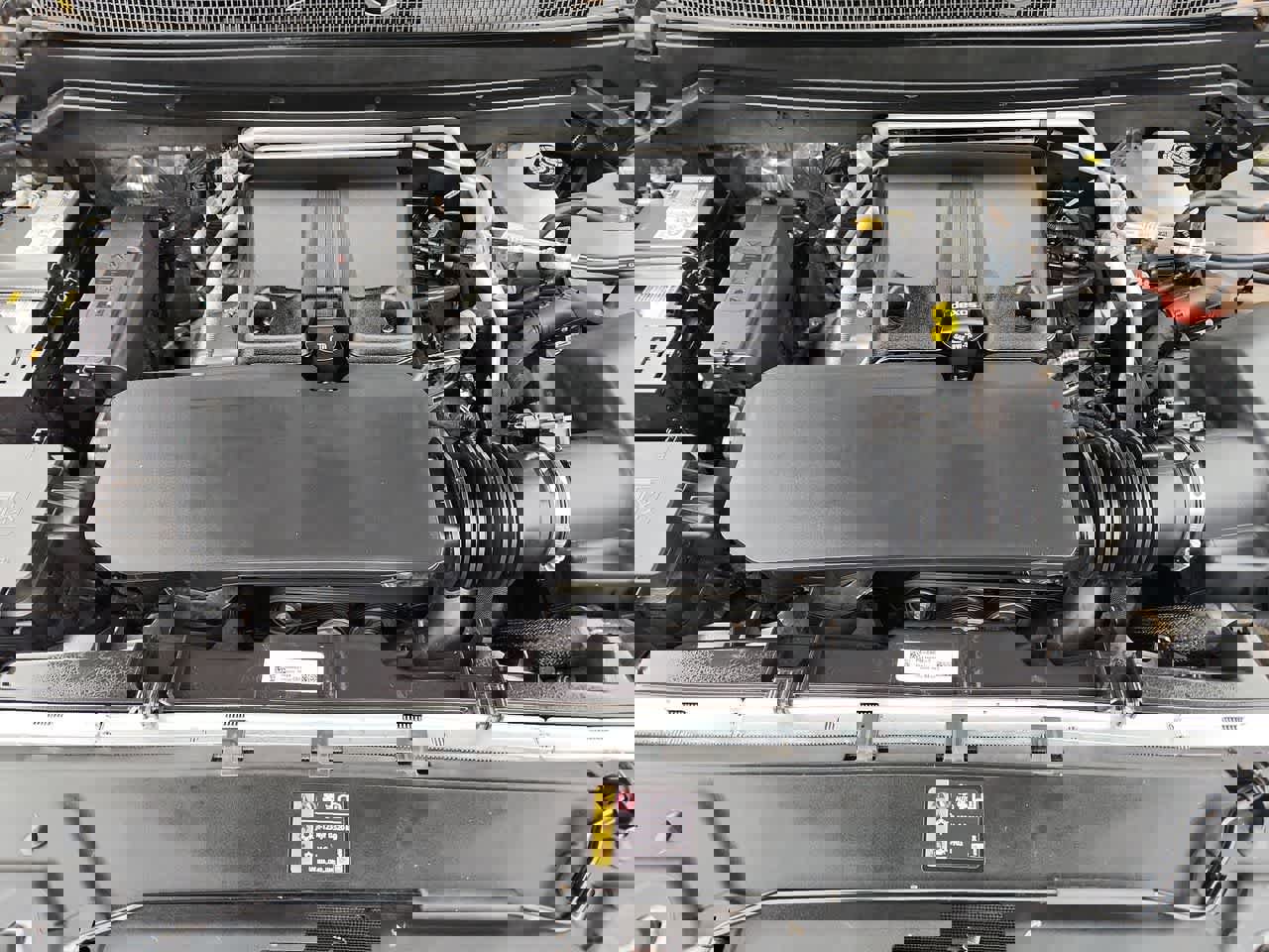 Used 2025 GMC Canyon Elevation w/ Convenience Package image 13