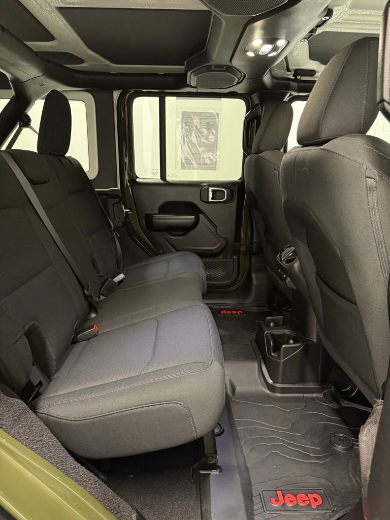 Used 2021 Jeep Wrangler Unlimited Sport image 20