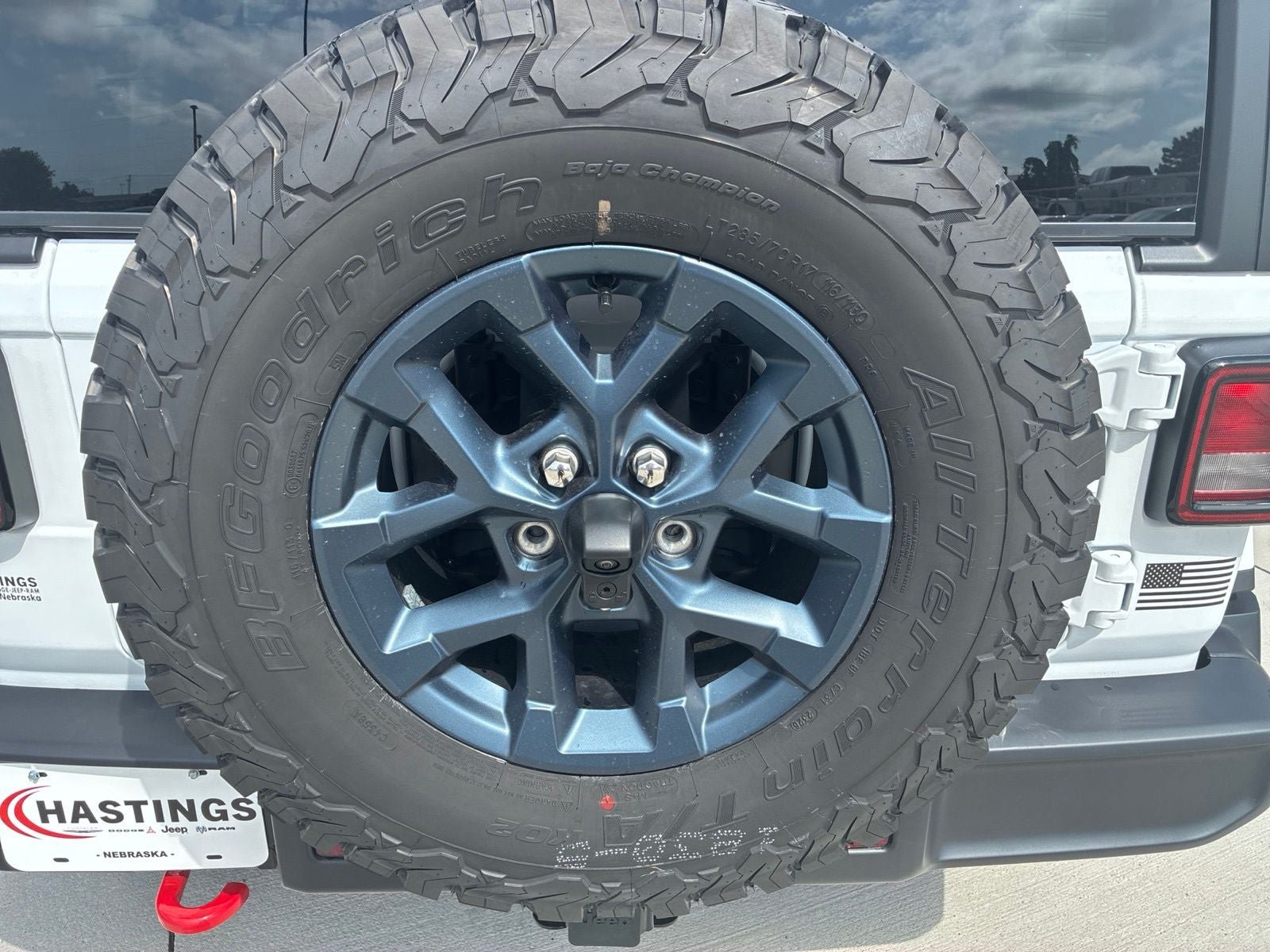 New 2026 Jeep Wrangler Unlimited Sport w/ Dual Top Group AWD/4WD image 7