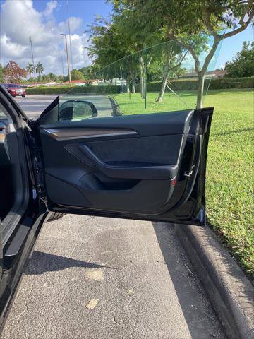 Used 2023 Tesla Model 3 Standard Range RWD image 14