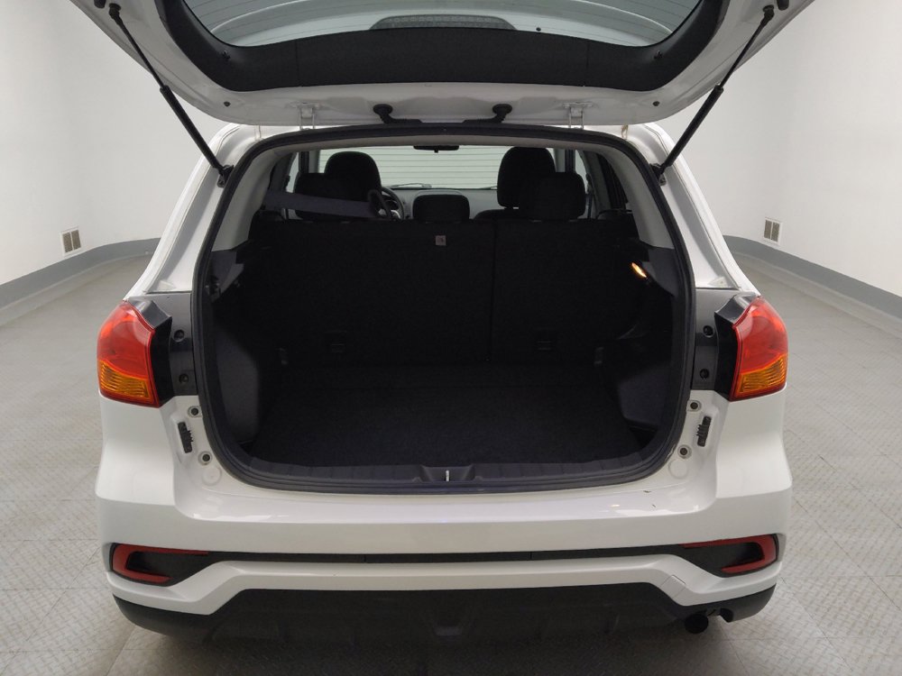 Used 2019 Mitsubishi Outlander Sport ES FWD image 29