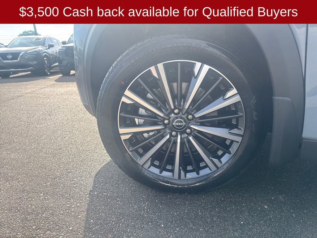New 2026 Nissan Pathfinder Platinum w/ Cargo Package FWD image 30