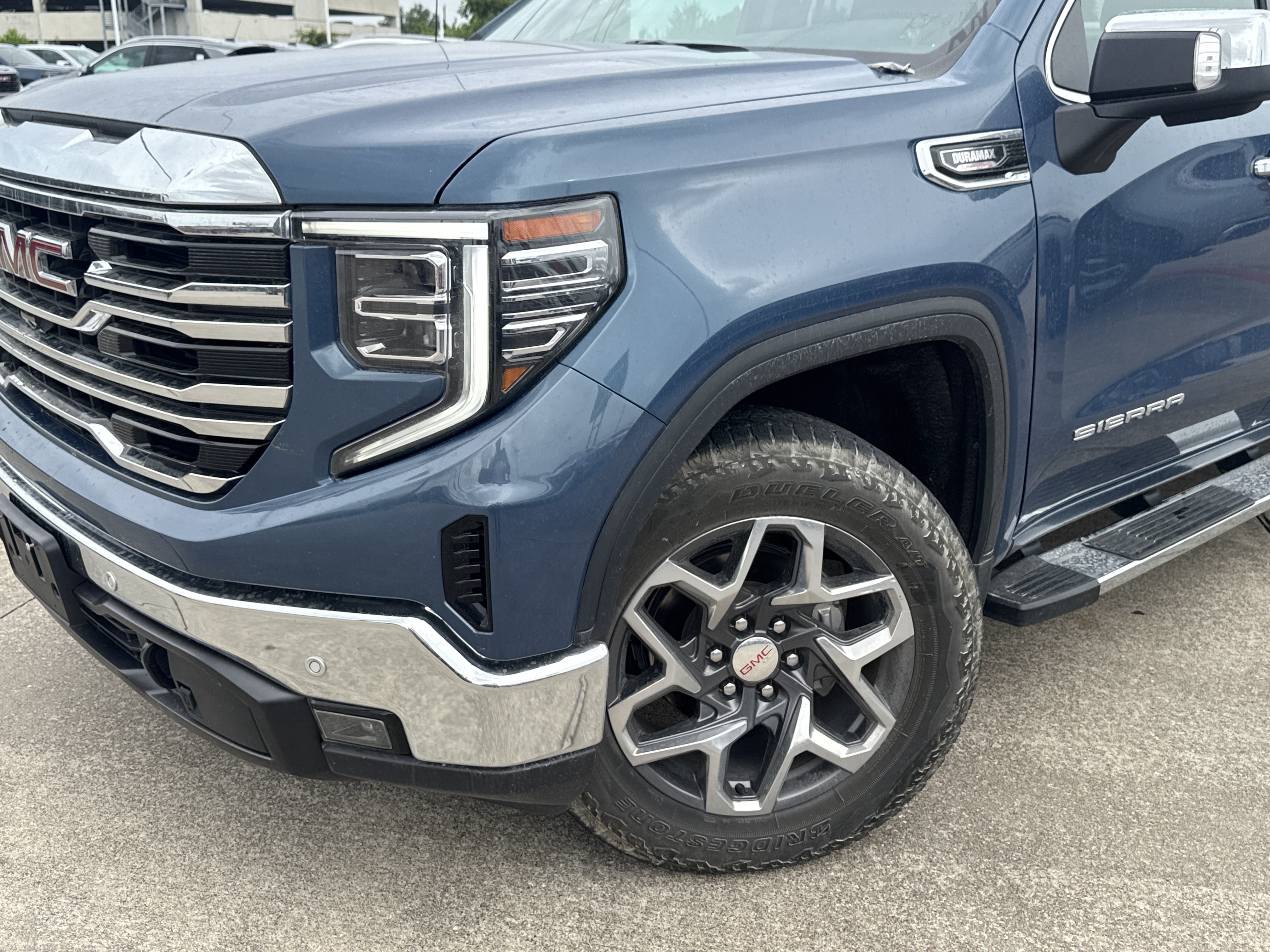 Used 2024 GMC Sierra 1500 SLT w/ SLT Premium Plus Package AWD/4WD image 2