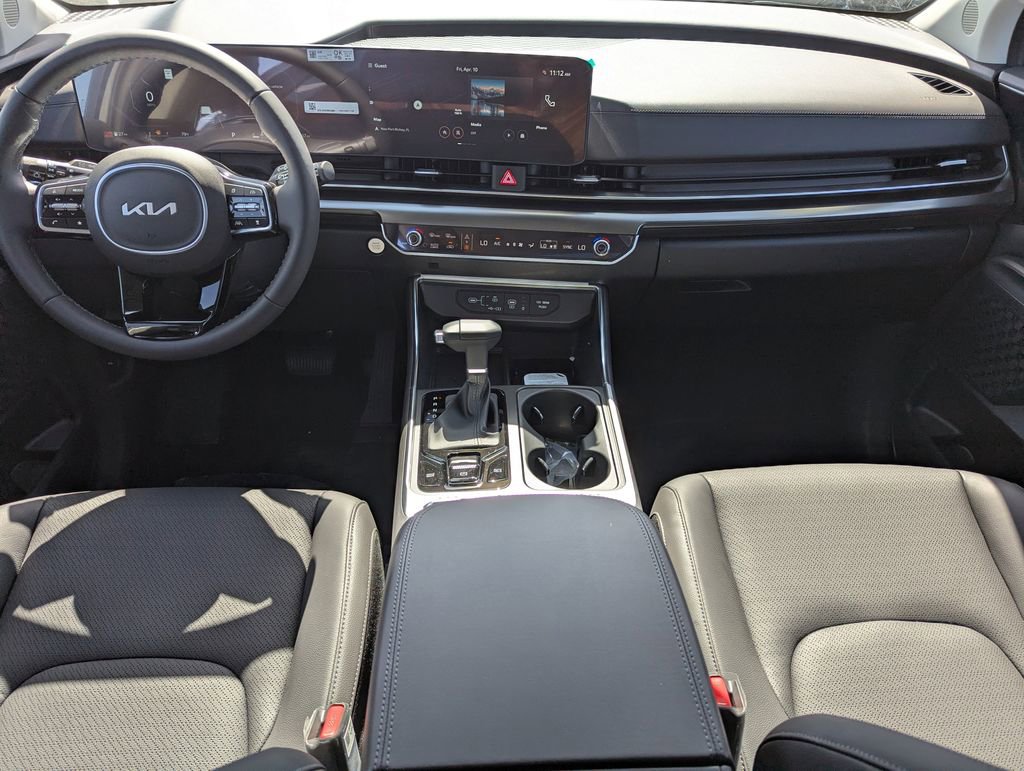 New 2026 Kia Carnival SX Prestige FWD image 13