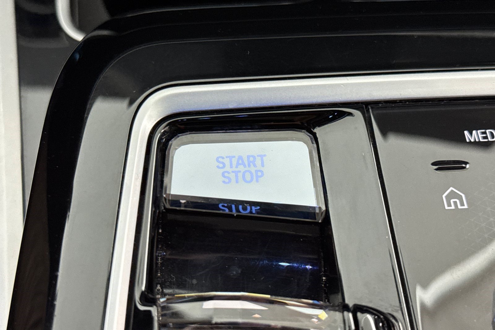 Used 2023 BMW i7 xDrive60 AWD/4WD image 33