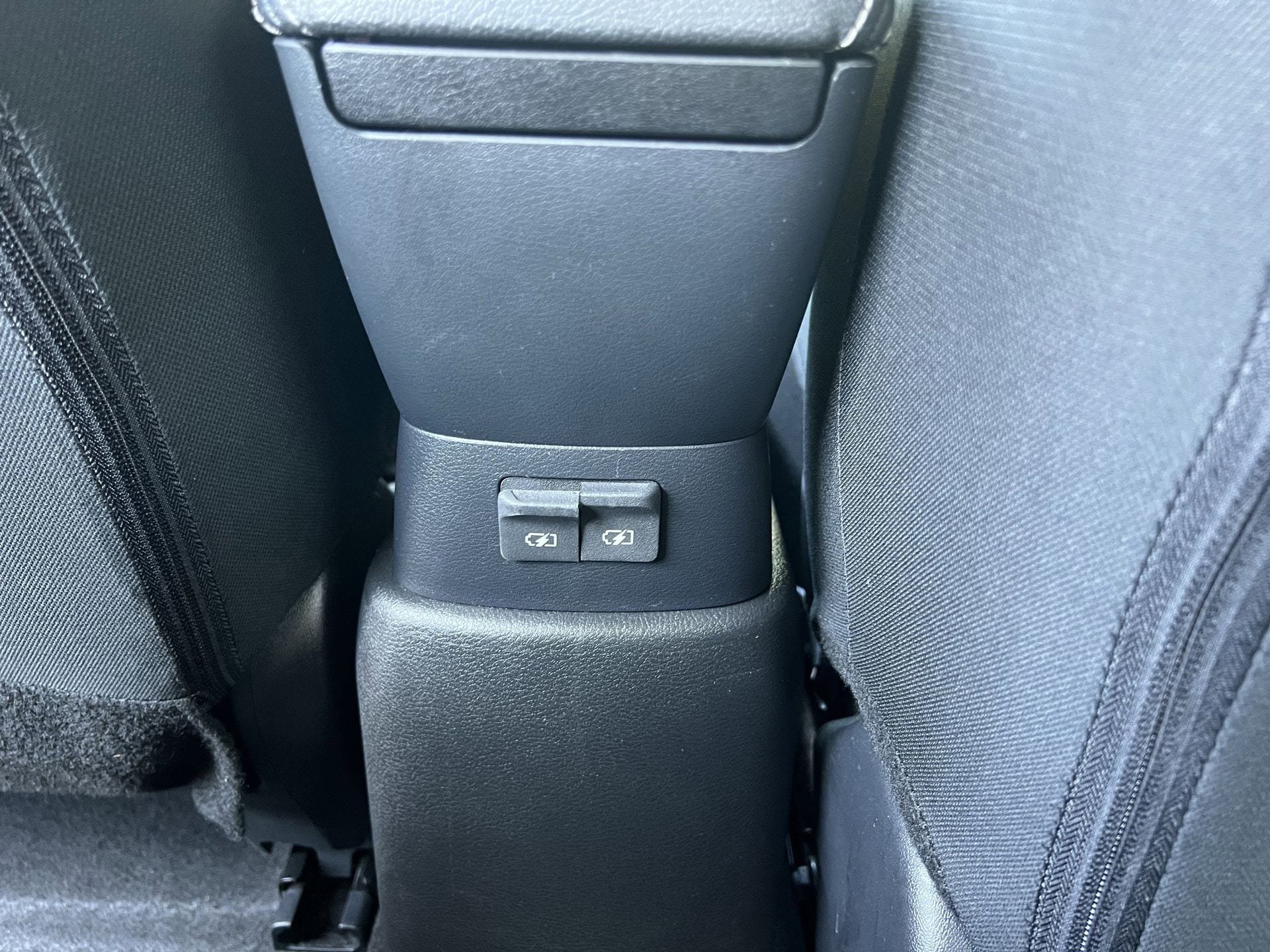 Used 2024 Nissan Versa S w/ Trunk Package FWD image 17