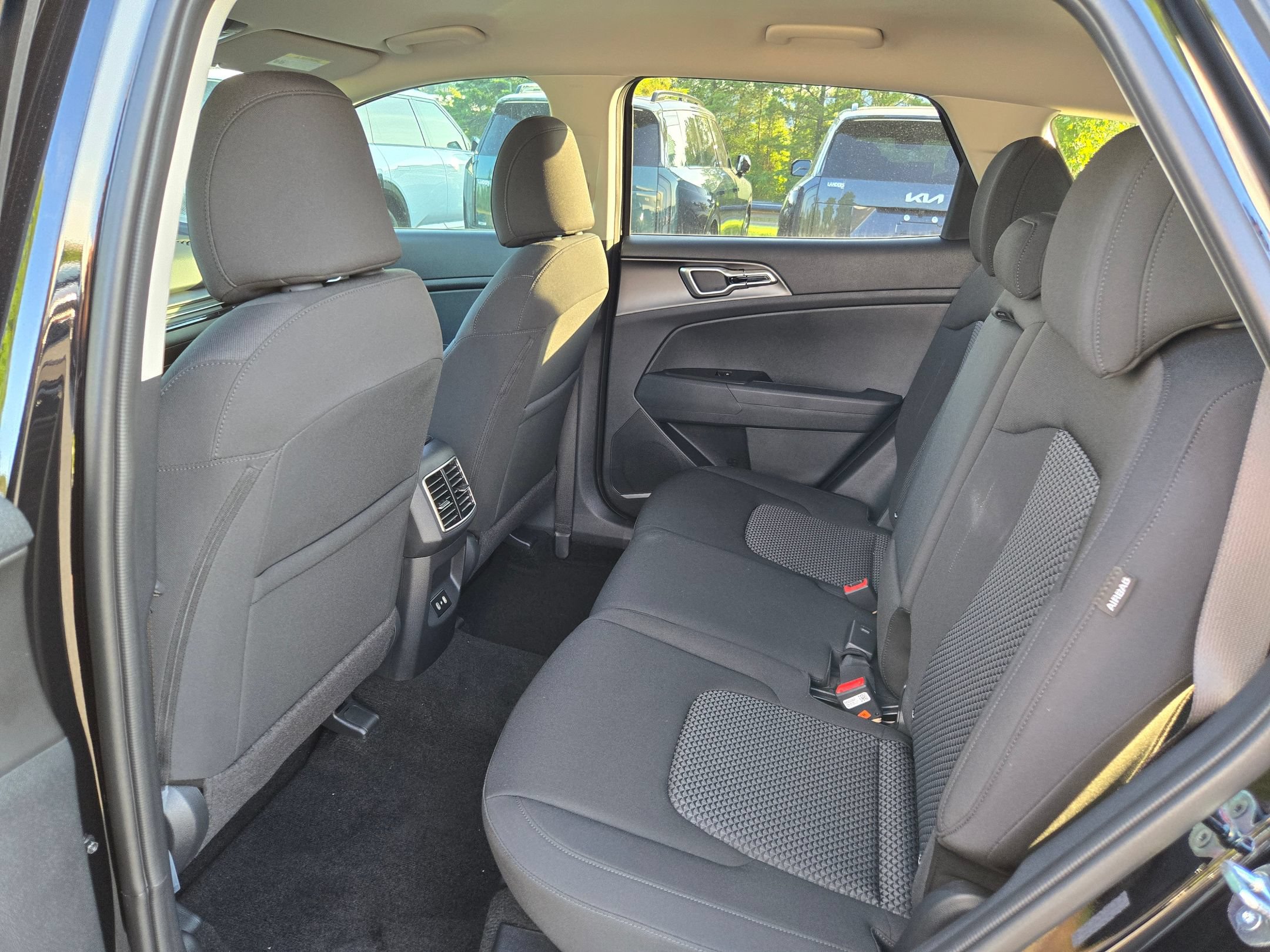 New 2026 Kia Sportage LX w/ LX Convenience Package FWD image 31