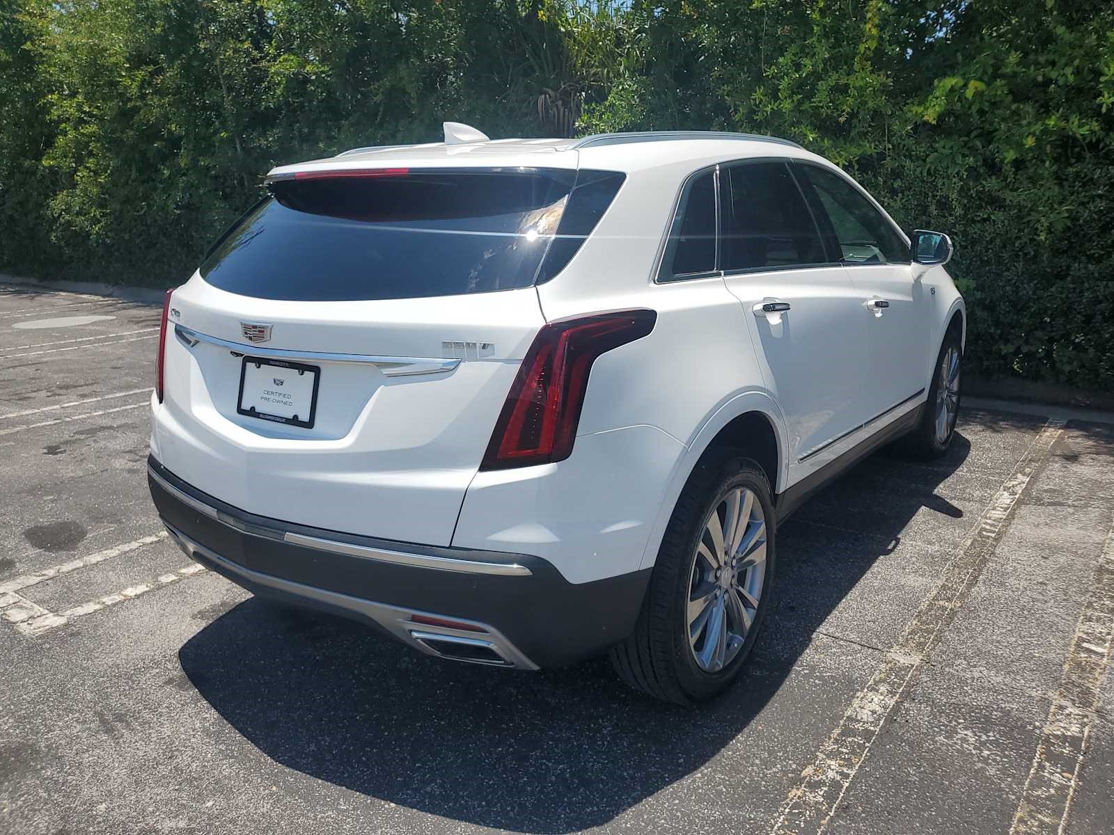 Certified 2024 Cadillac XT5 Premium Luxury FWD image 5