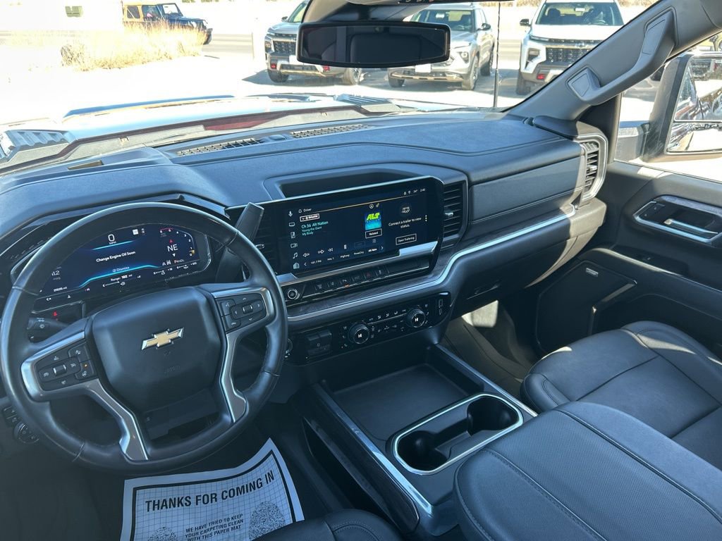 Used 2024 Chevrolet Silverado 2500 LTZ w/ LTZ Convenience Package image 14