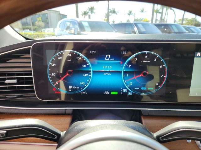 Used 2021 Mercedes-Benz GLS 450 4MATIC image 30