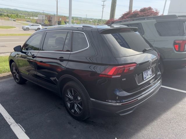 Used 2022 Volkswagen Tiguan SE image 2
