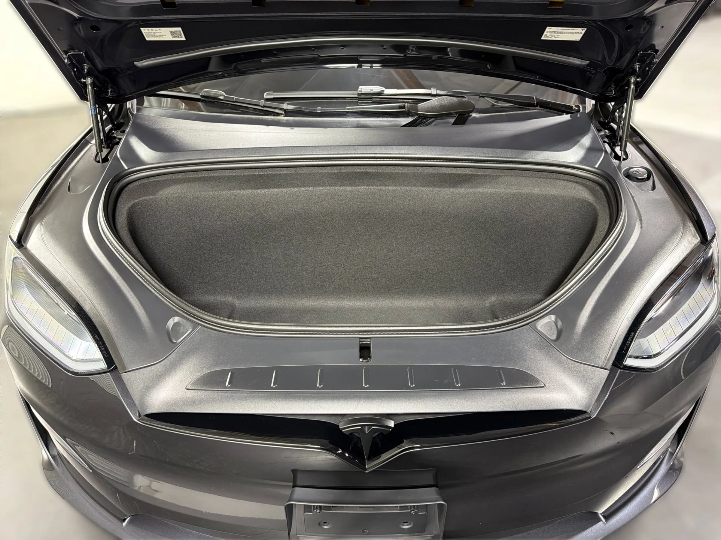 Used 2026 Tesla Model X AWD/4WD image 16