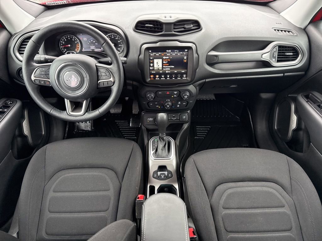 Used 2022 Jeep Renegade Latitude w/ Convenience Group image 12