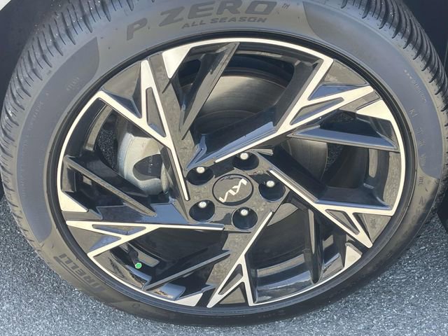 Certified 2025 Kia K5 GT-Line w/ GT-Line Premium Package image 5