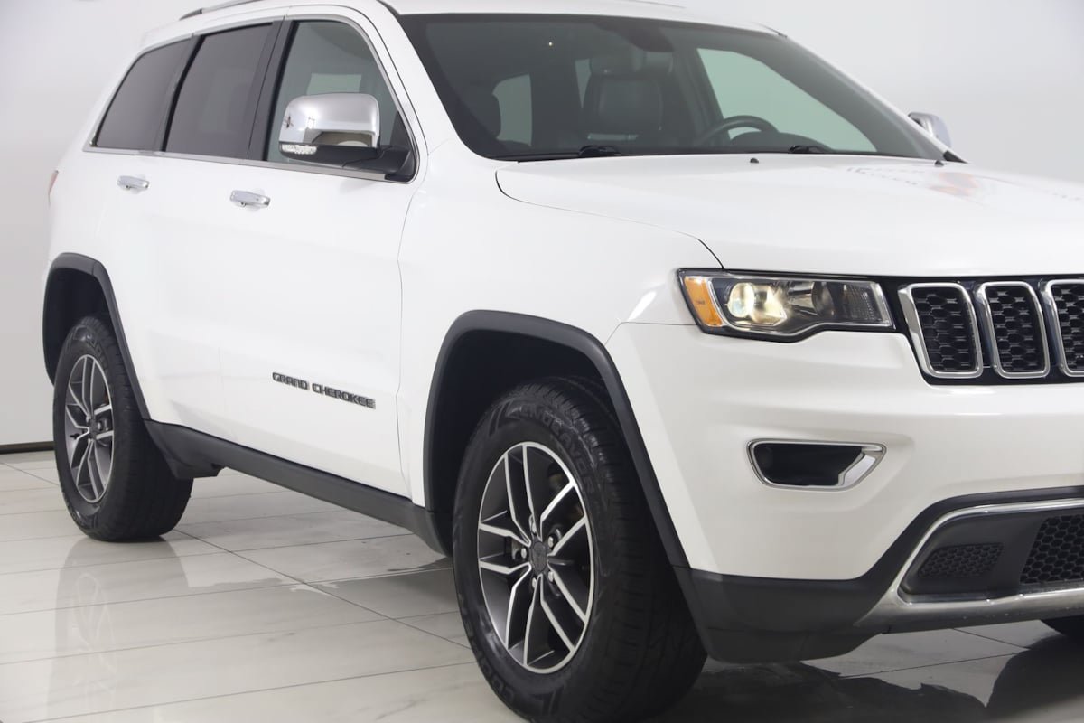 Used 2021 Jeep Grand Cherokee Limited AWD/4WD image 37