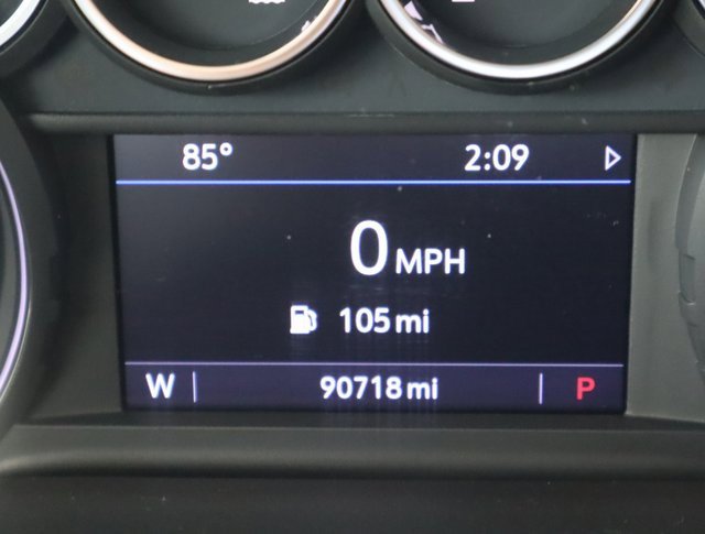 Used 2021 Chevrolet Suburban LT image 29