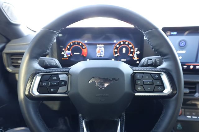 Used 2024 Ford Mustang Coupe image 12