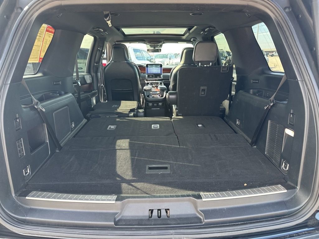 Used 2021 Lincoln Navigator Reserve w/ Luxury Package image 46