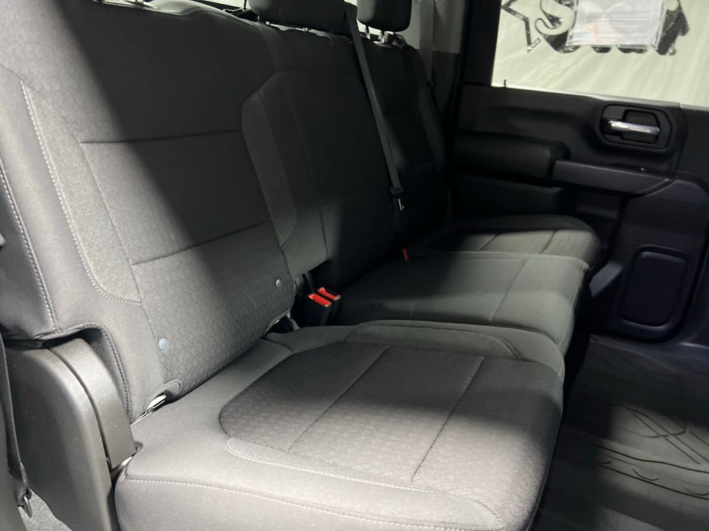 Used 2022 Chevrolet Silverado 2500 LT AWD/4WD image 14