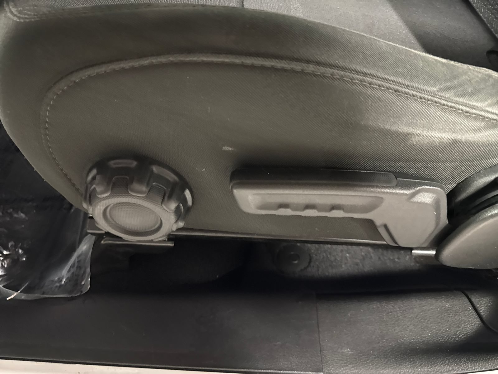 Used 2018 Jeep Wrangler Unlimited Sport S AWD/4WD image 15