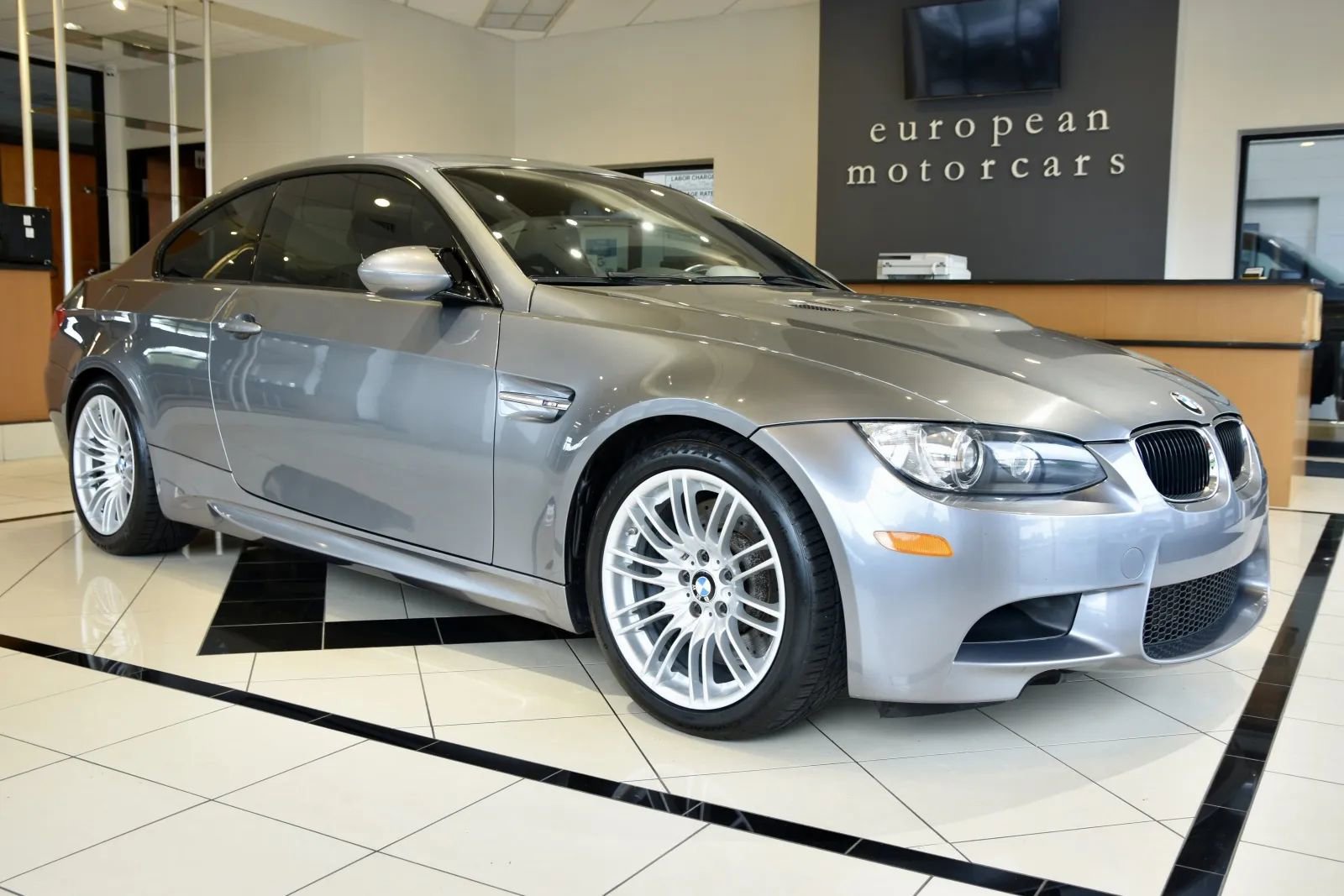 Used 2013 BMW M3 Coupe RWD image 1