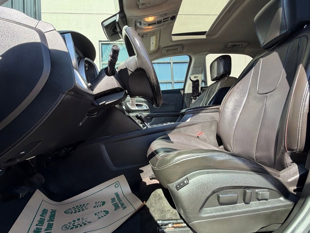 Used 2016 Chevrolet Equinox LTZ w/ Enhanced Convenience Package image 11