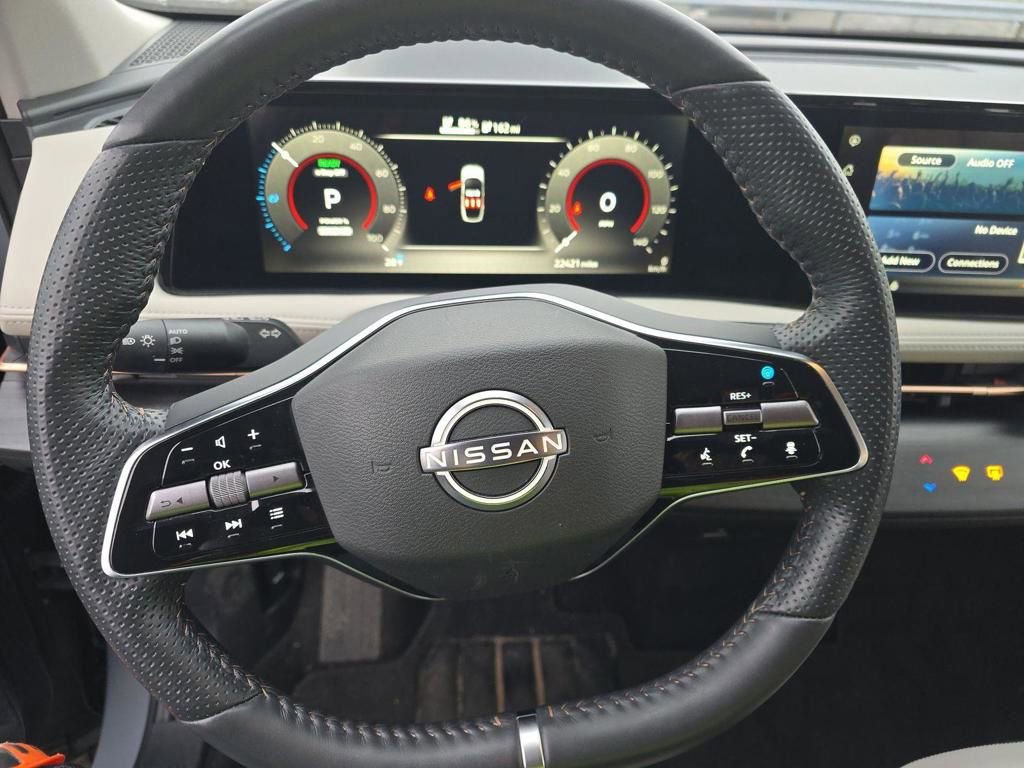 Used 2024 Nissan Ariya FWD image 16