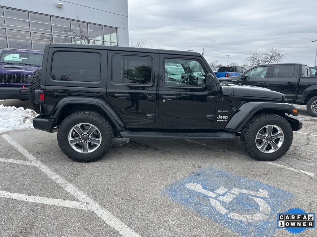 Used 2021 Jeep Wrangler Unlimited Sahara AWD/4WD image 30