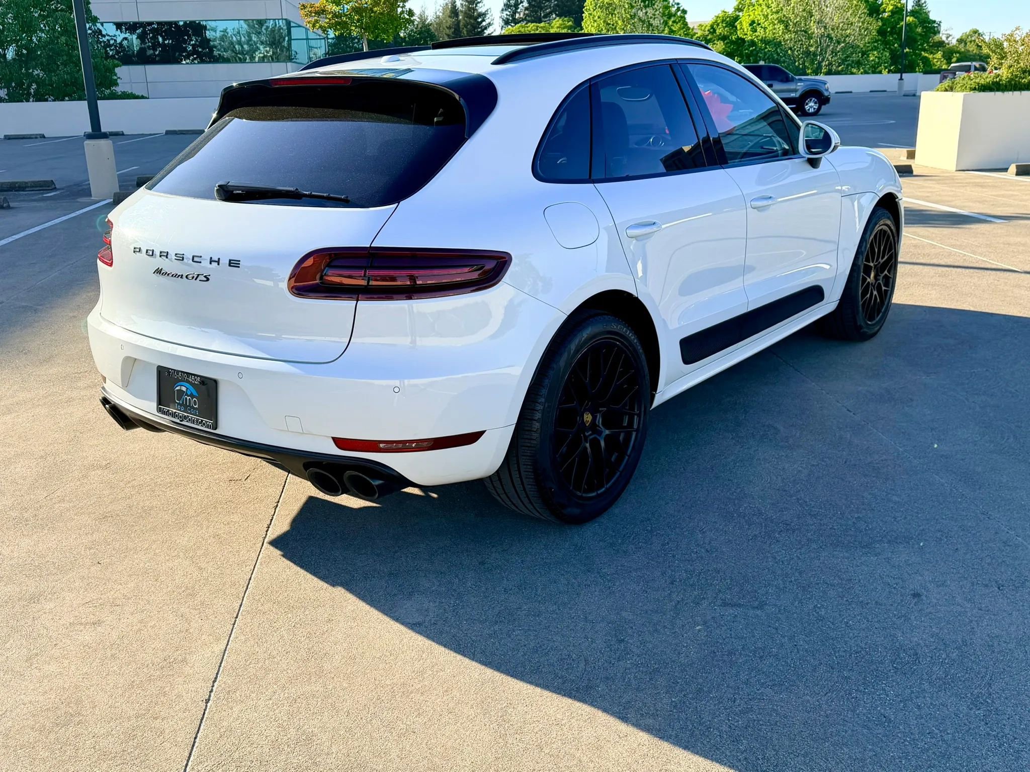 Used 2017 Porsche Macan GTS AWD/4WD image 7