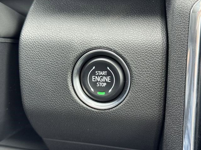 New 2025 GMC Acadia Elevation w/ Elevation Premium Package image 17