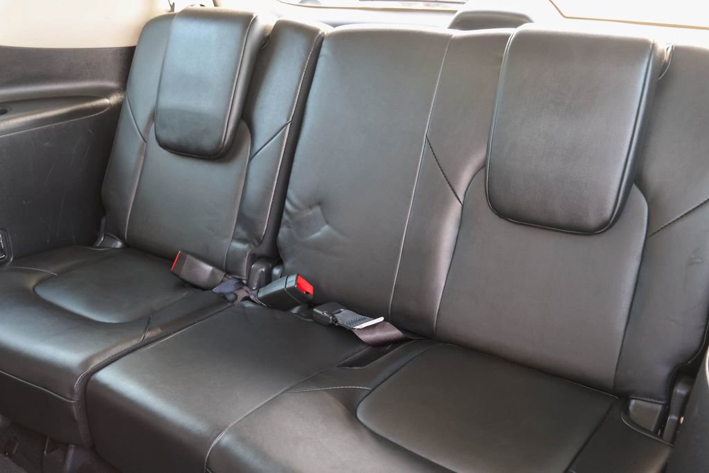 Used 2023 Nissan Armada SV RWD image 13