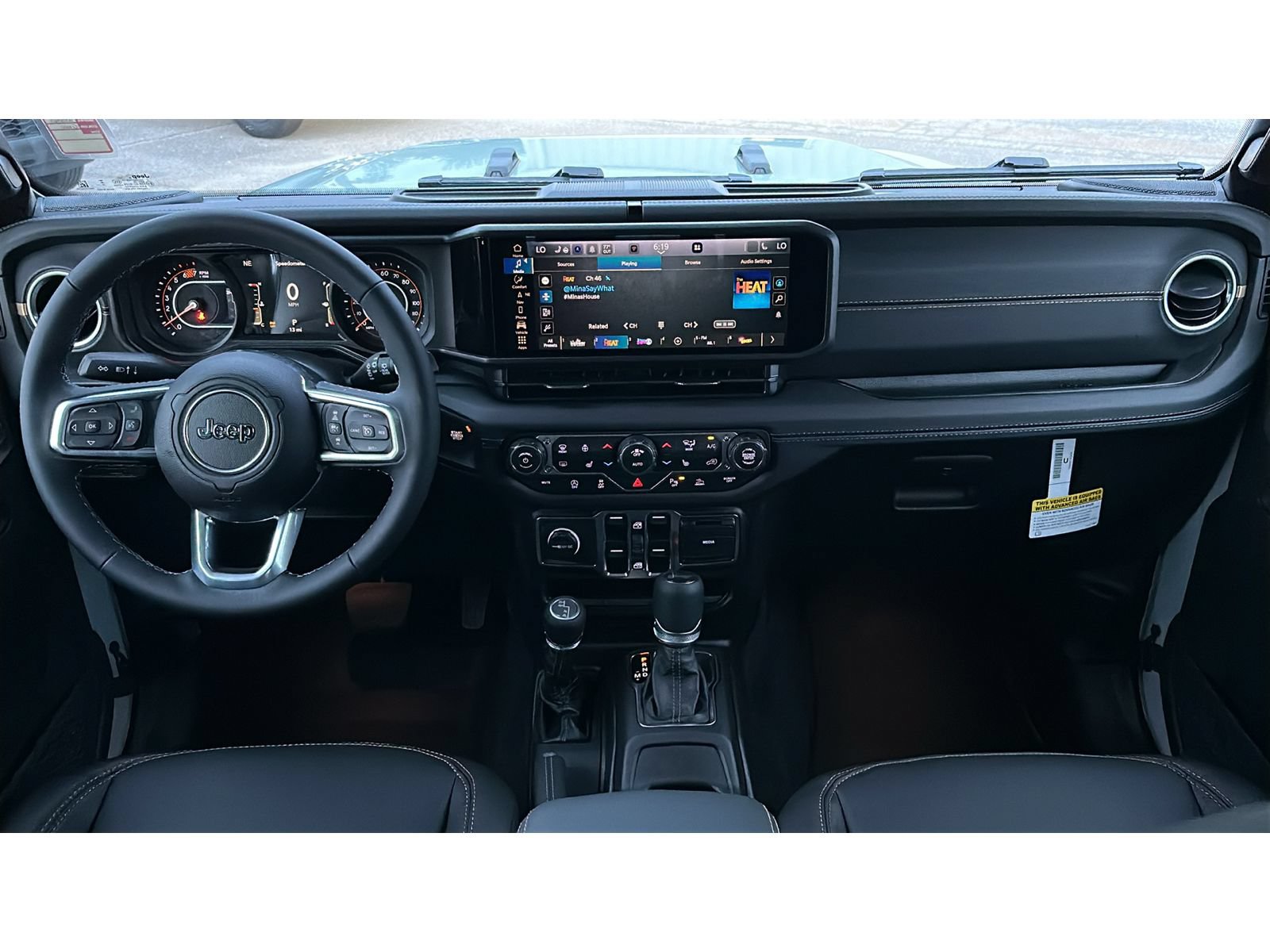 New 2027 Jeep Wrangler Unlimited Sahara AWD/4WD image 17